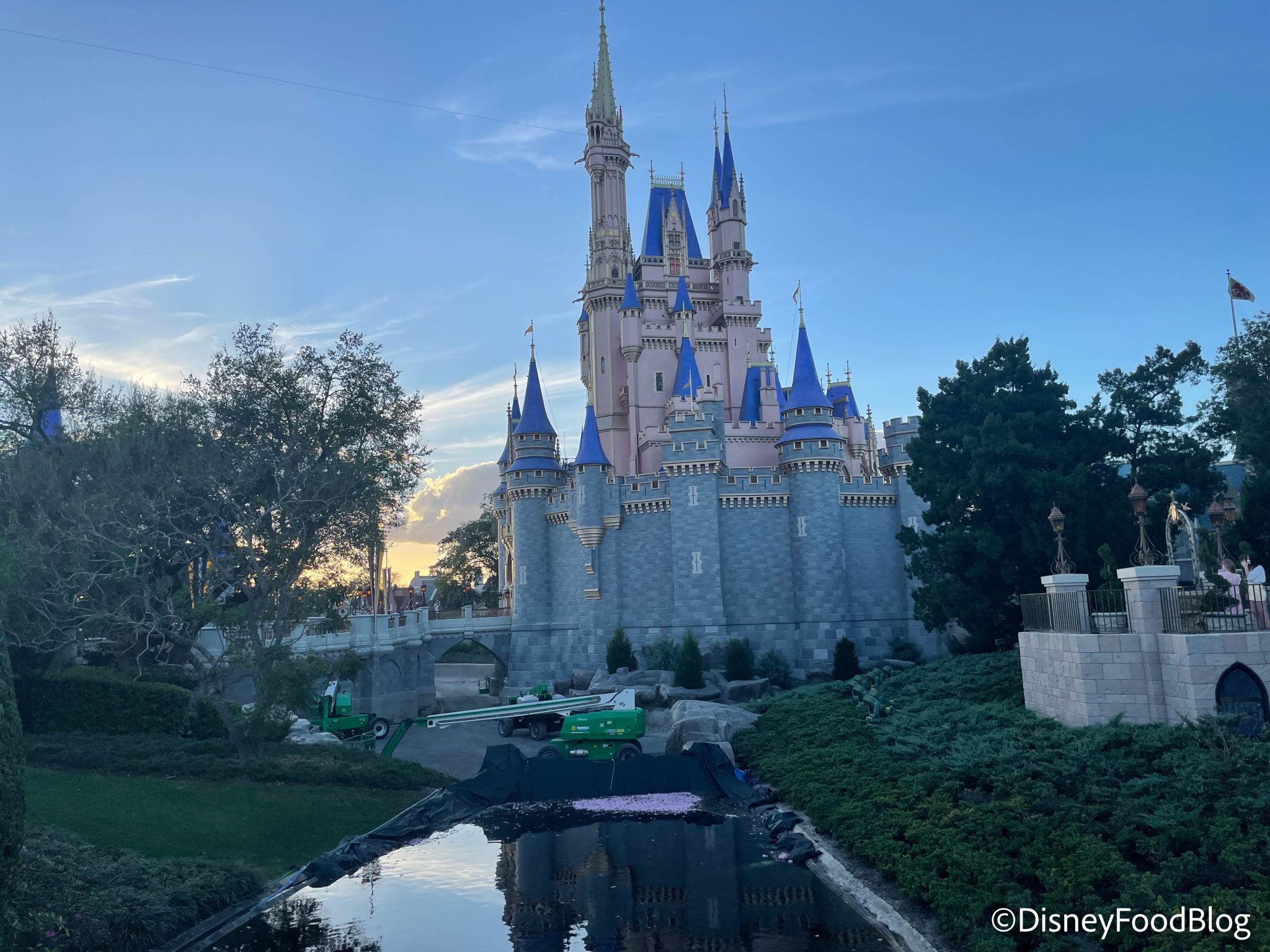 How Long is TOO Long to Wait For a Ride in Disney World?! | the disney ...