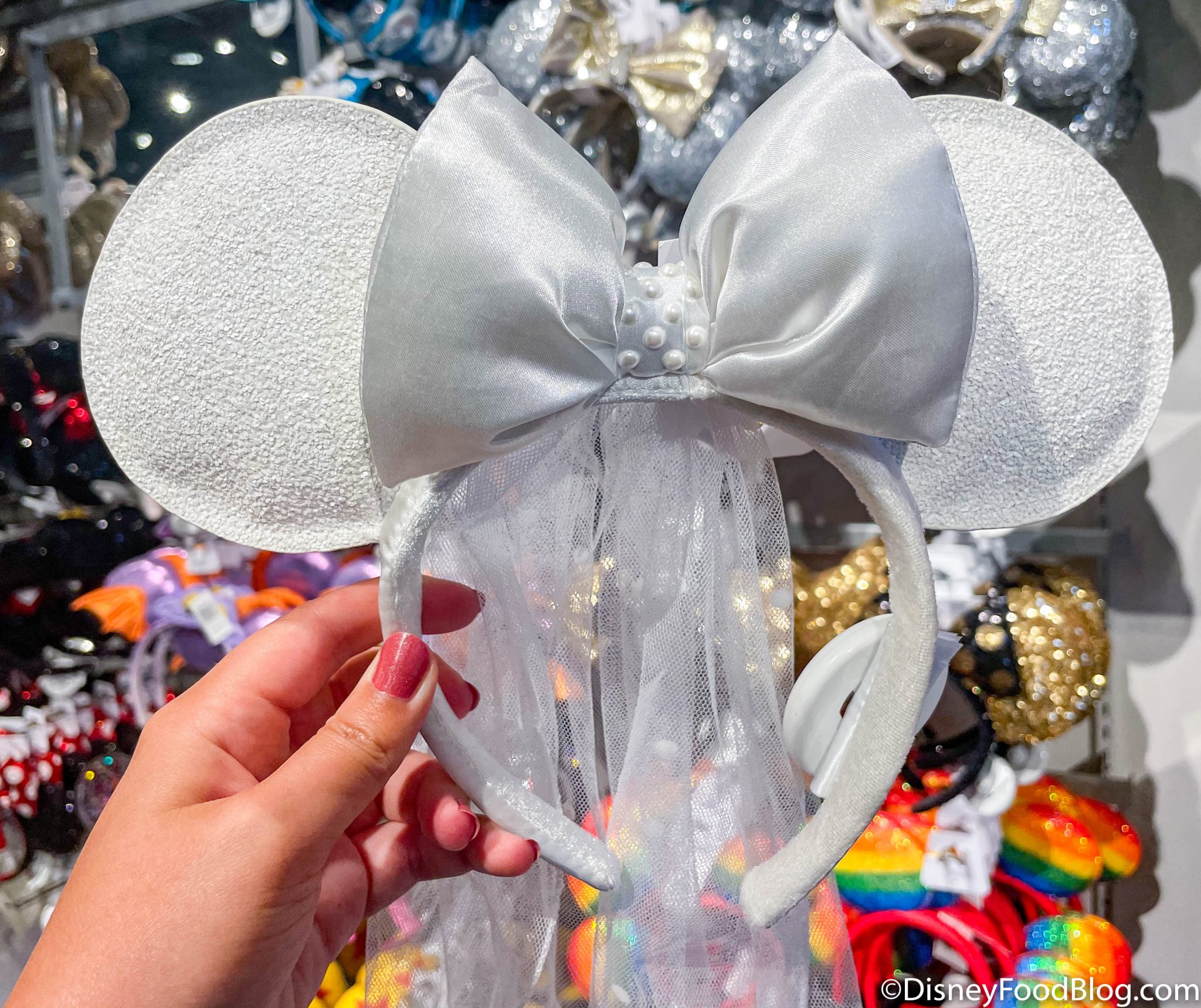 Disney S New Bride Ears Are Now Online The Disney Food Blog