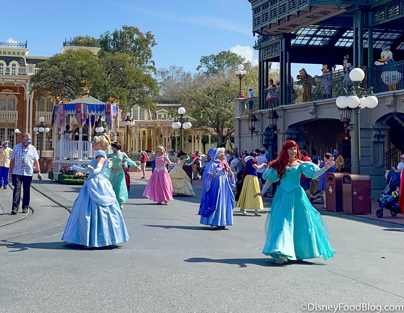 PHOTOS: Disney World's Princess Cavalcade Was Missing Something Today ...