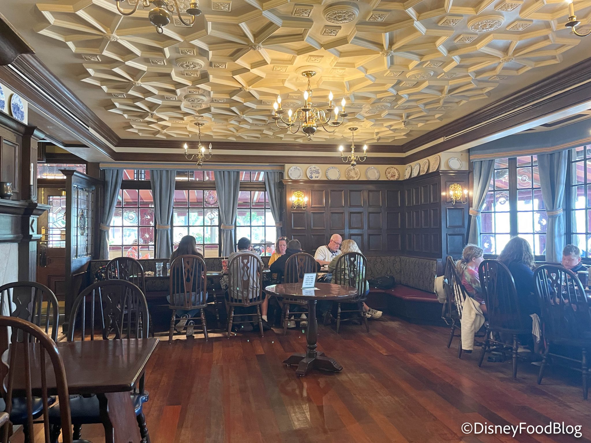 Rose And Crown Dining Room Disney World