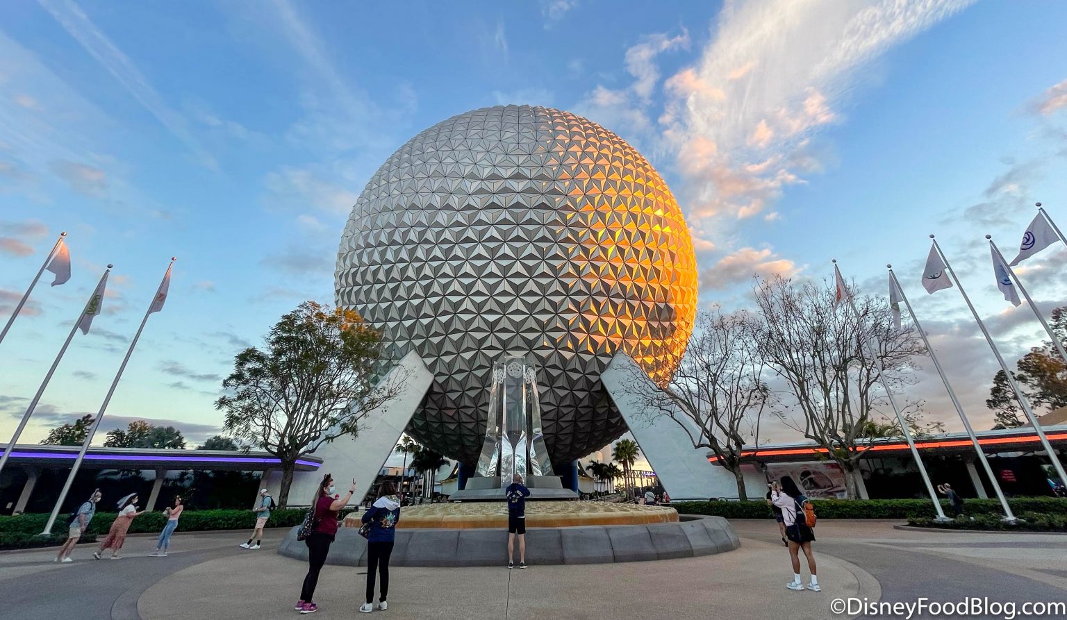 PHOTOS & VIDEOS: Wait ’Til You See EPCOT’s New Jaw-Dropping Nighttime ...