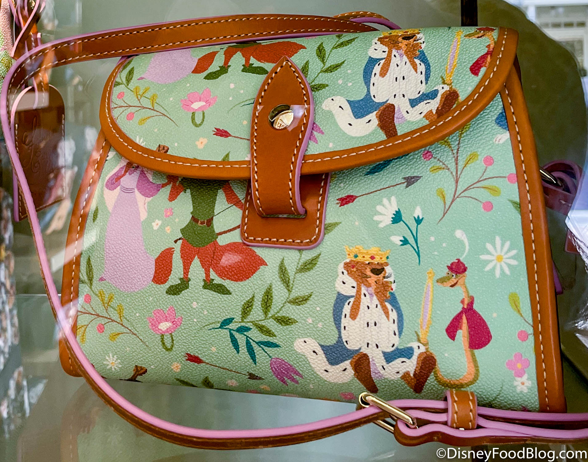 Top 5 Must Have Handbag Accessories - Disney Dooney and Bourke Guide