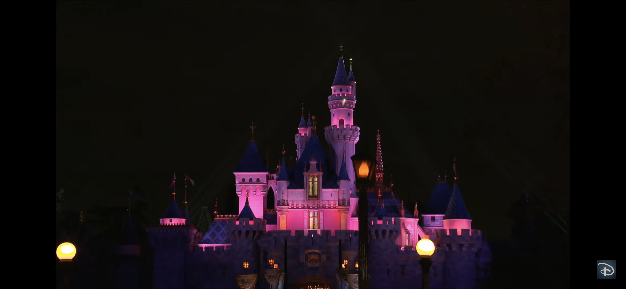 DLR - Loungefly Disneyland Mickey & Sleeping Beauty Castle
