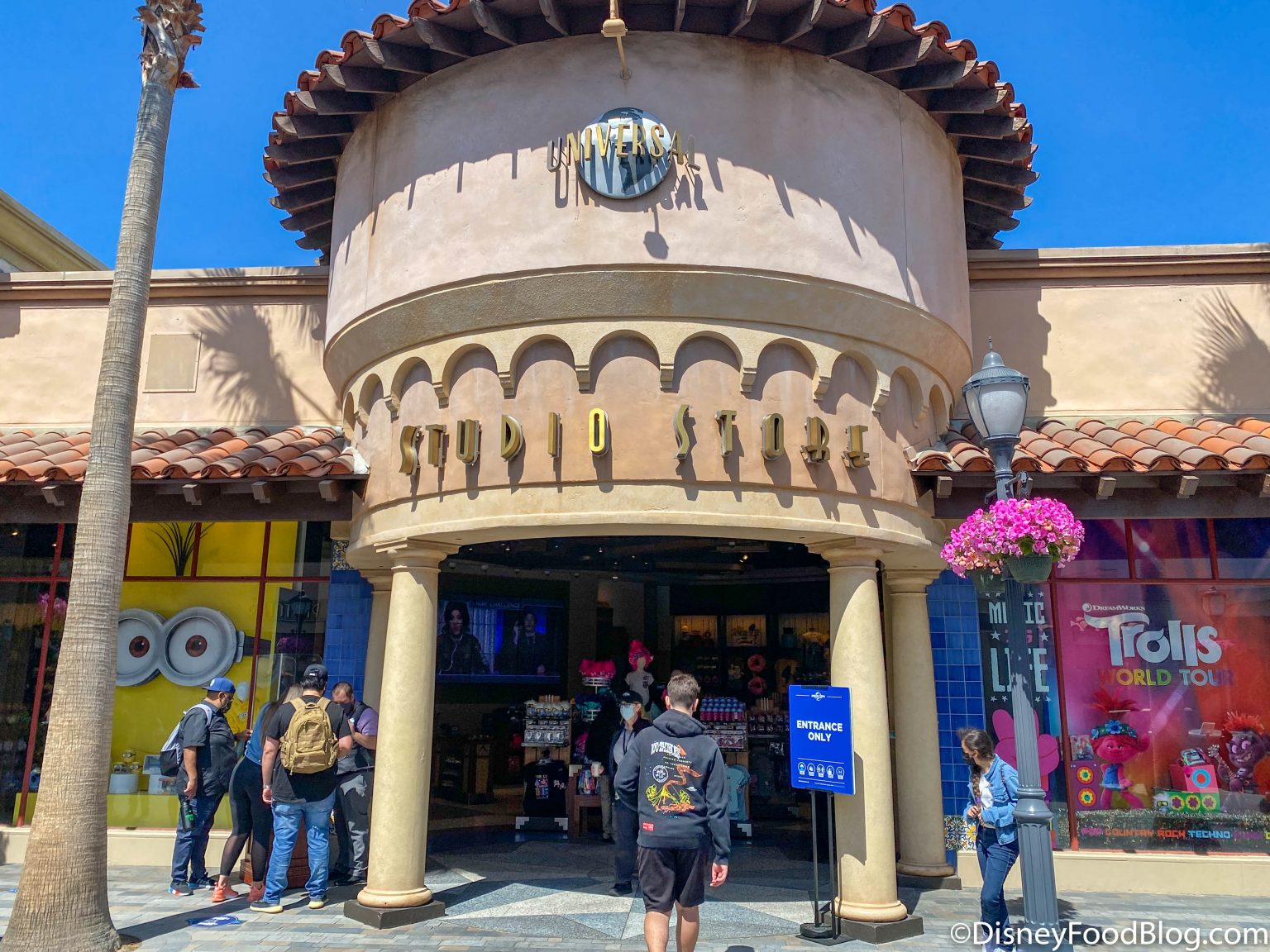 2021 Universal Hollywood Universal Studios Reopening California Studio Store 5 1536x1152 