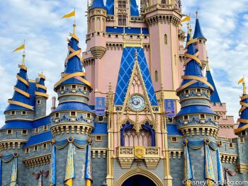 PHOTOS: Do You Think Cinderella Castle Looks Like a Christmas Tree in ...