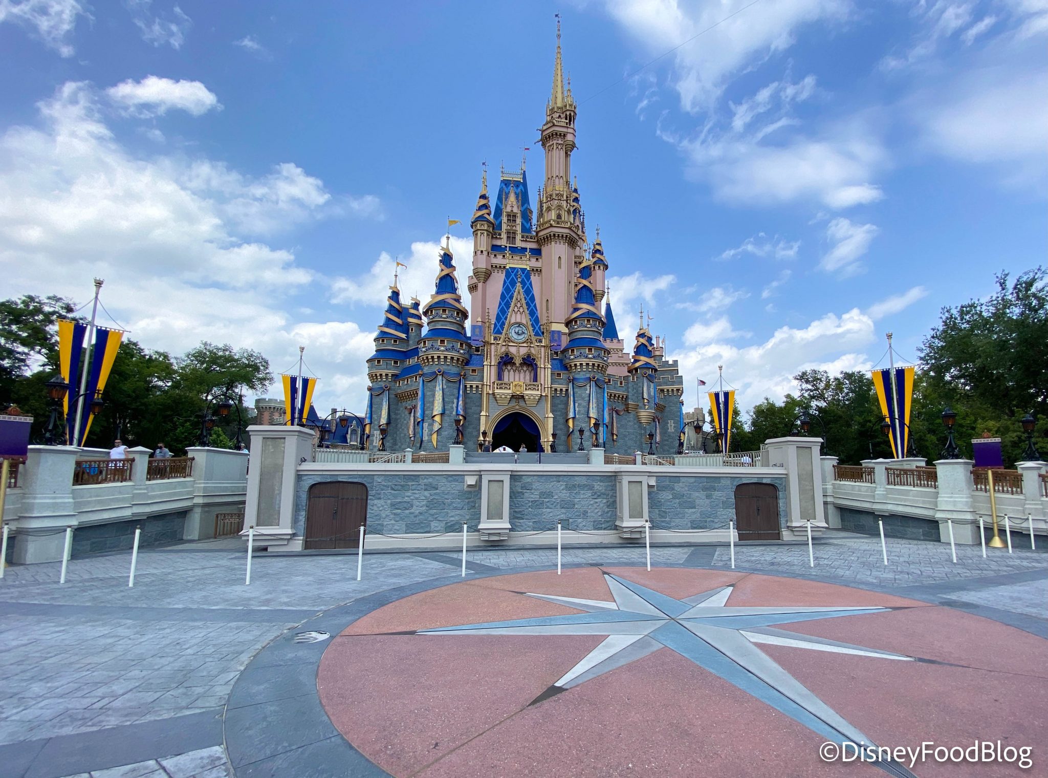 The Eyesore In Front of Cinderella Castle Is GONE in Disney World ...