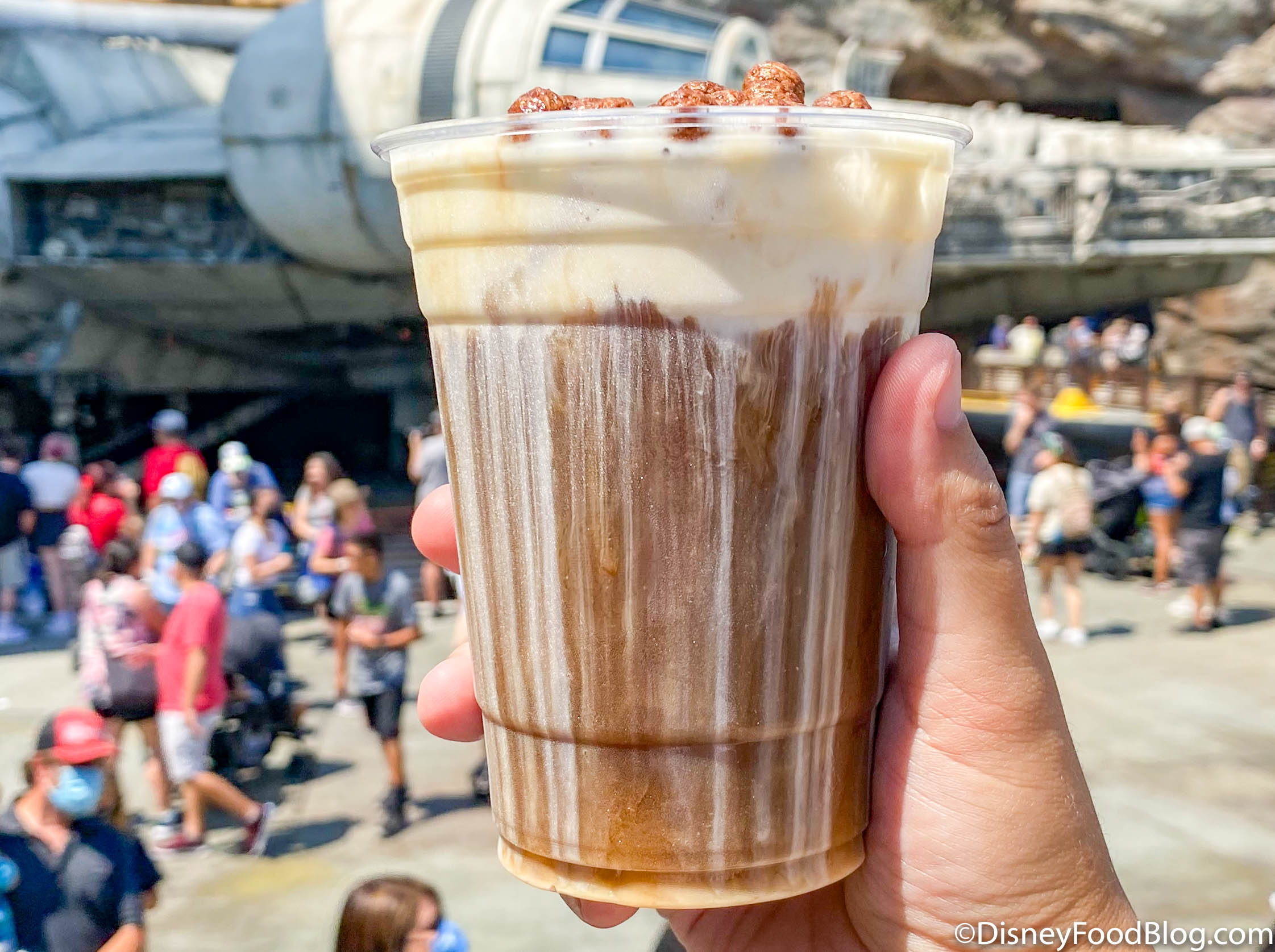 Disney Coffee: Where to Get Coffee at Disneyland - Lipgloss and Crayons