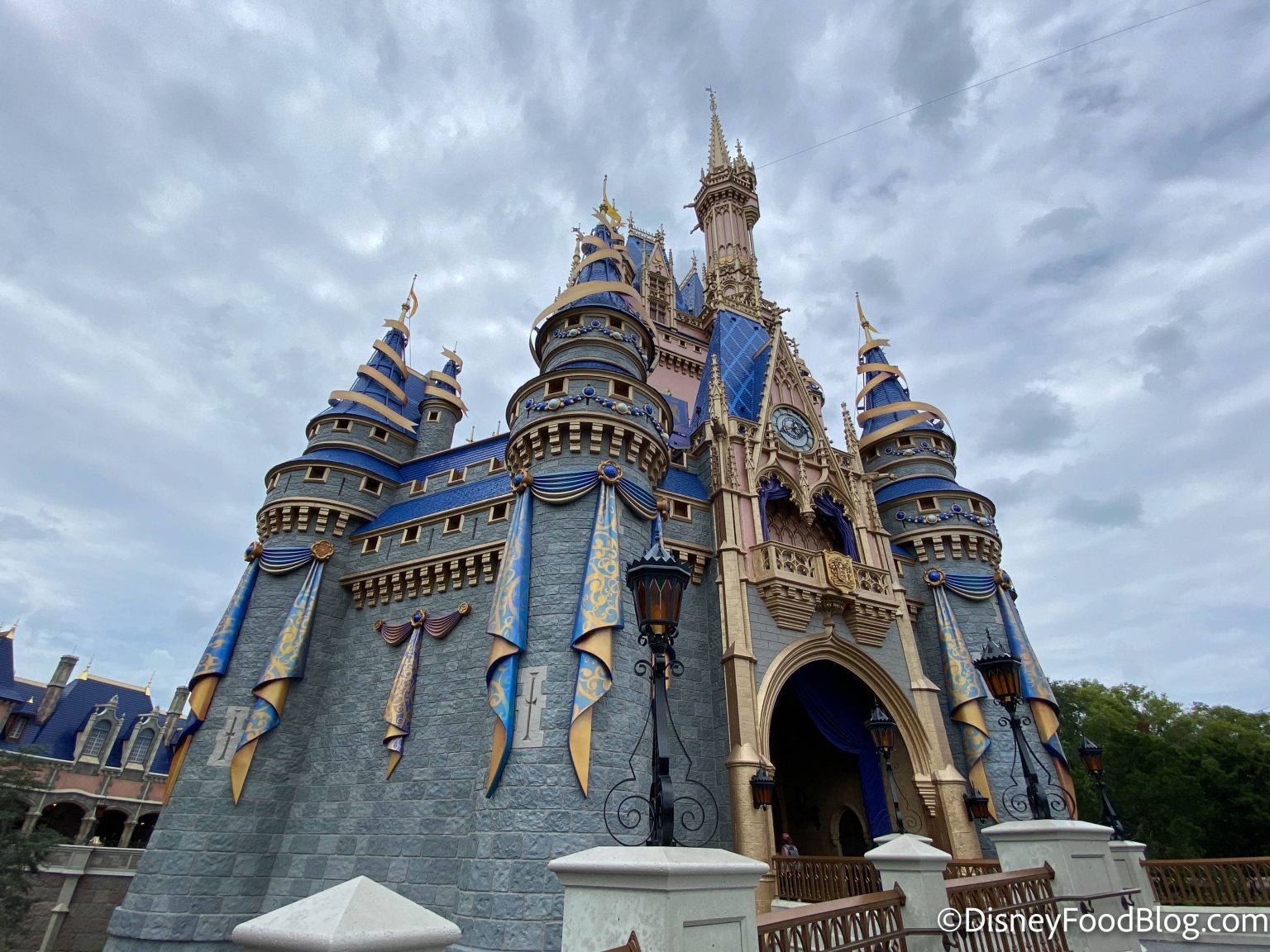 the-5-most-expensive-things-in-disney-world-you-should-still-buy-the