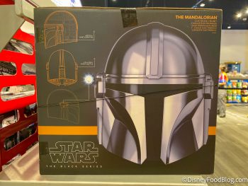 What's New in EPCOT: Two Unexpectedly Closed Dining Spots and Darth ...