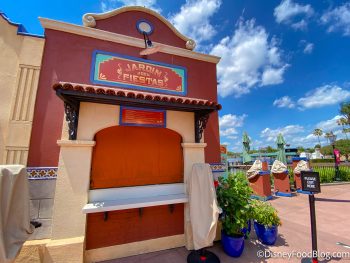 What's New in EPCOT: Two Unexpectedly Closed Dining Spots and Darth ...