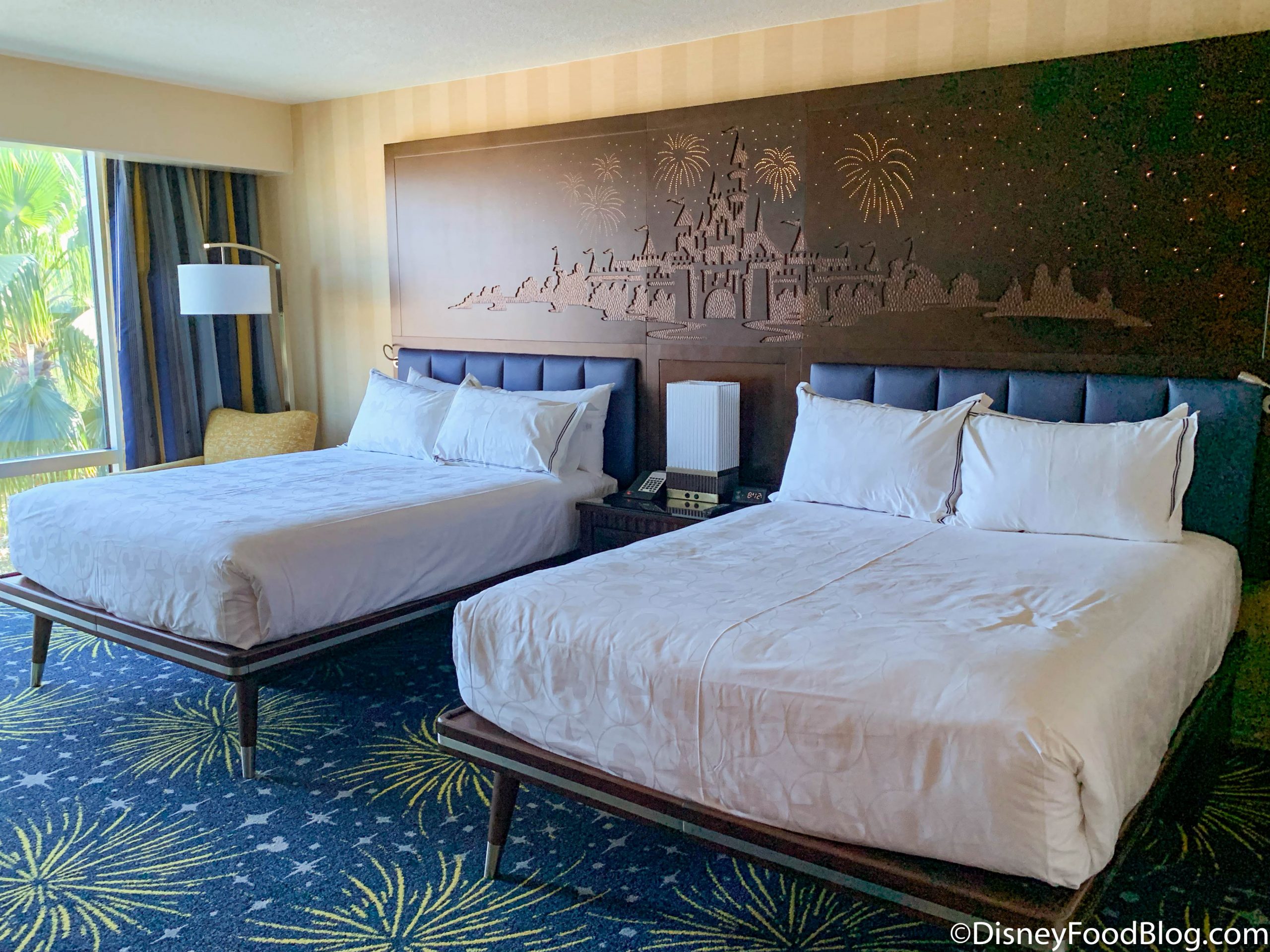 2021 DLR Disneyland Hotel Reopening Hotel Room Tour Beds Headboard 28 Scaled 