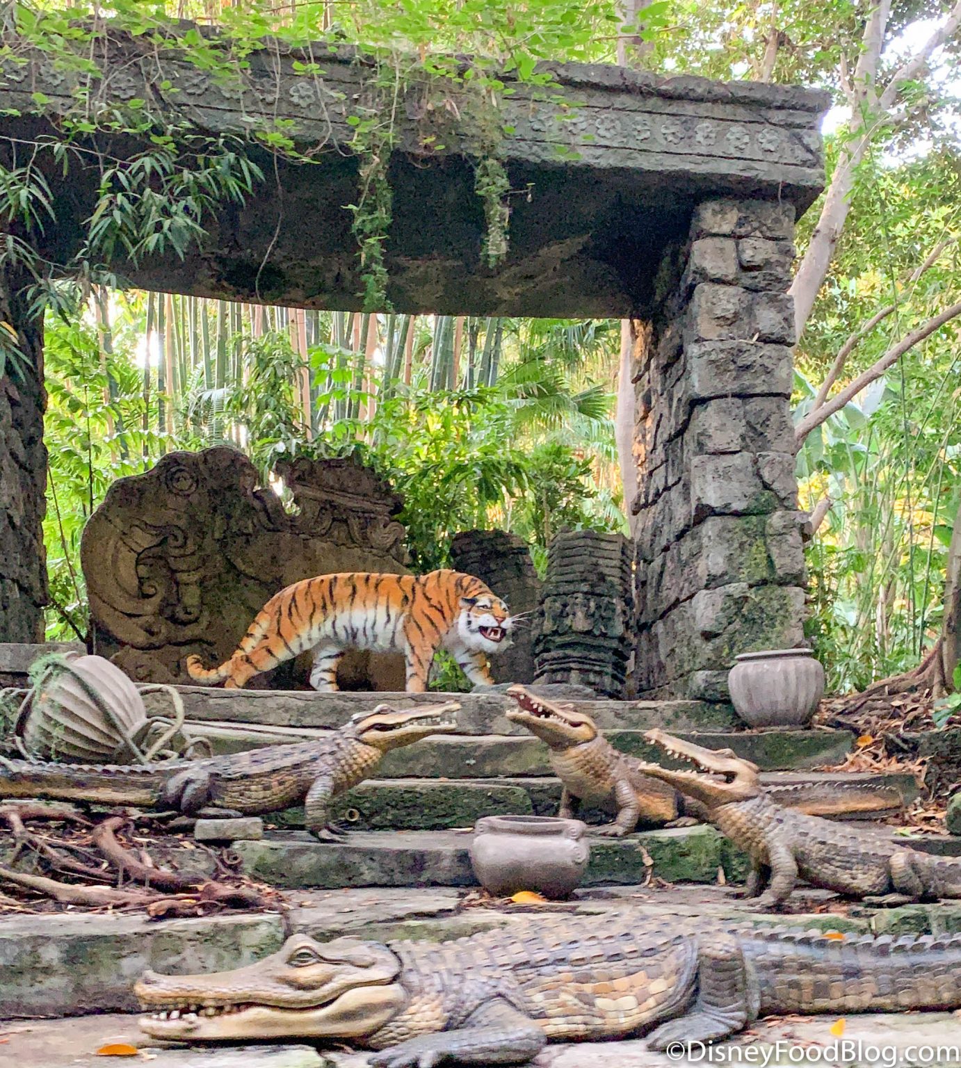 FIRST LOOK at the Reimagined Jungle Cruise Ride in Disneyland! | the