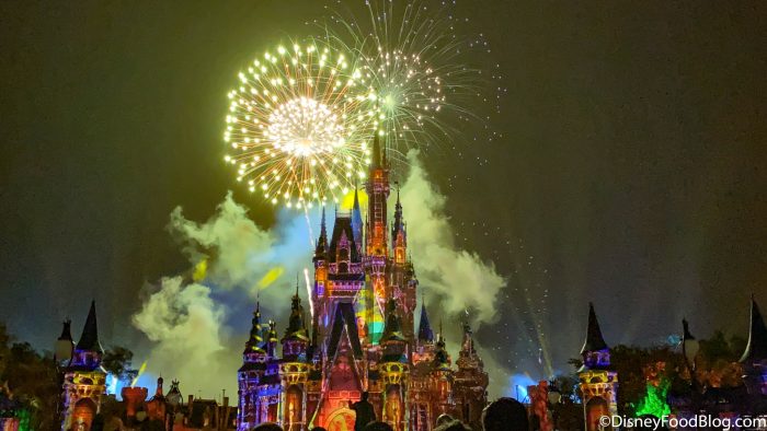 Dfb Video Latest Disney News Fireworks Are Back The Disney Dining Plan Is Returning Early Park Entry More Laptrinhx News