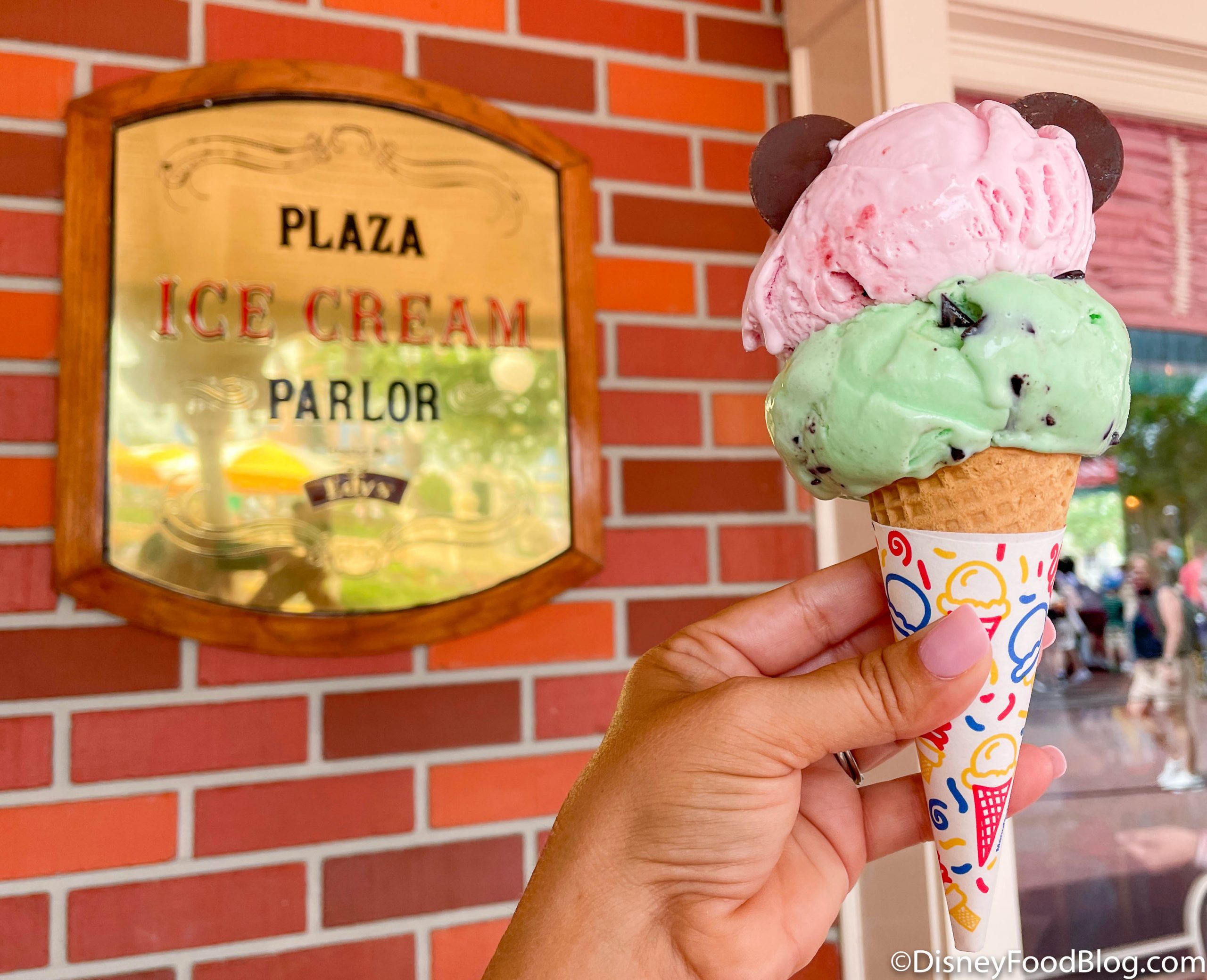 Main Street Plaza Ice Cream Parlor