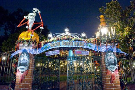 JACK IS BACK! Haunted Mansion Holiday Is Officially Returning to ...