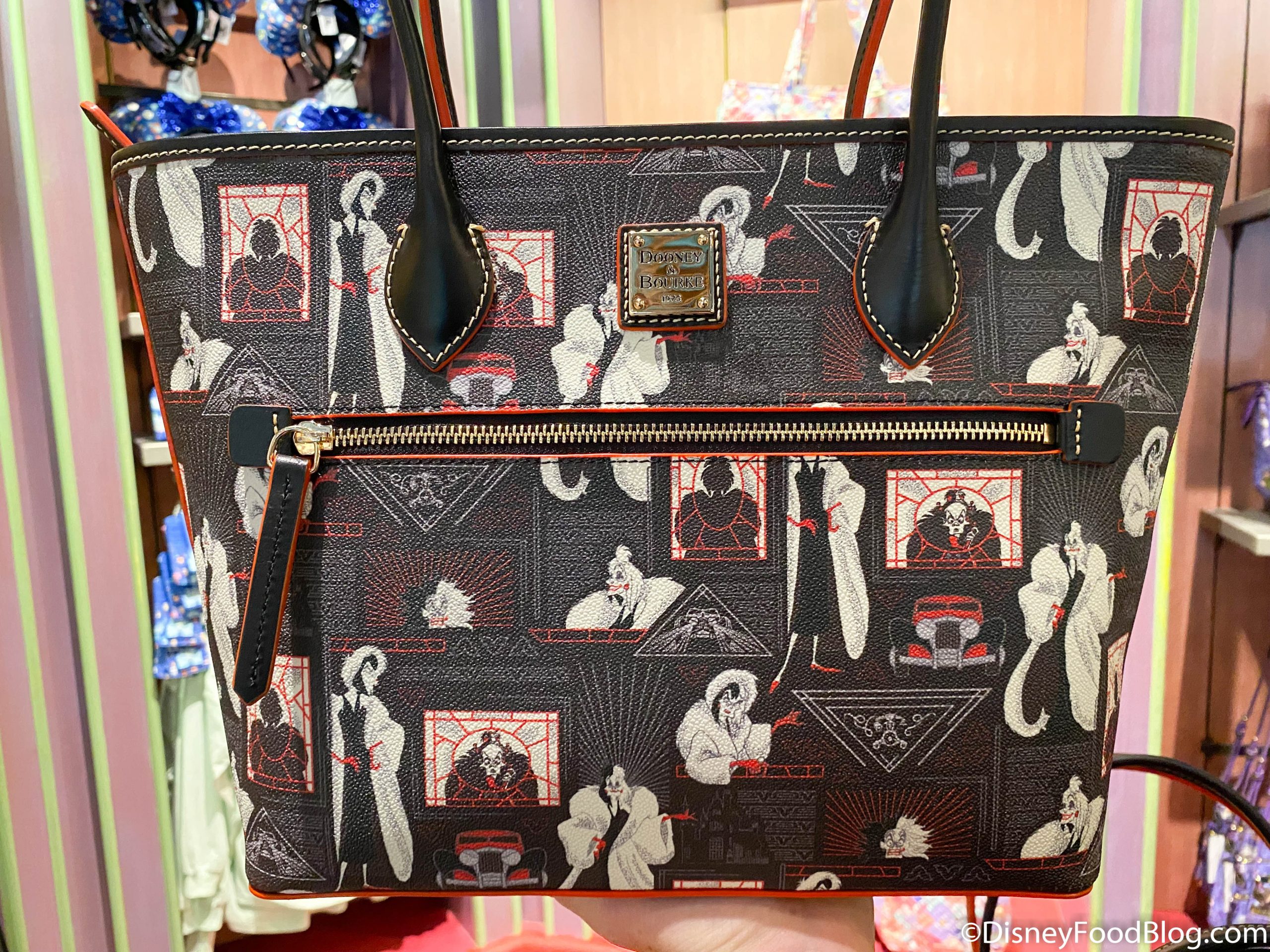 Disney Villain Dooney and Bourke Collection Debuts In Time For Halloween! -  Fashion 