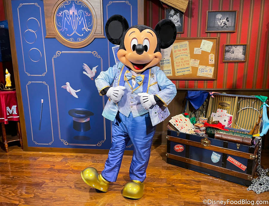 PHOTOS & VIDEOS: Character Meet and Greets RETURN to Disney World