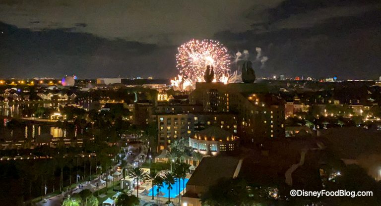 PHOTOS & VIDEOS: Check Out The INCREDIBLE Fireworks View From Disney ...