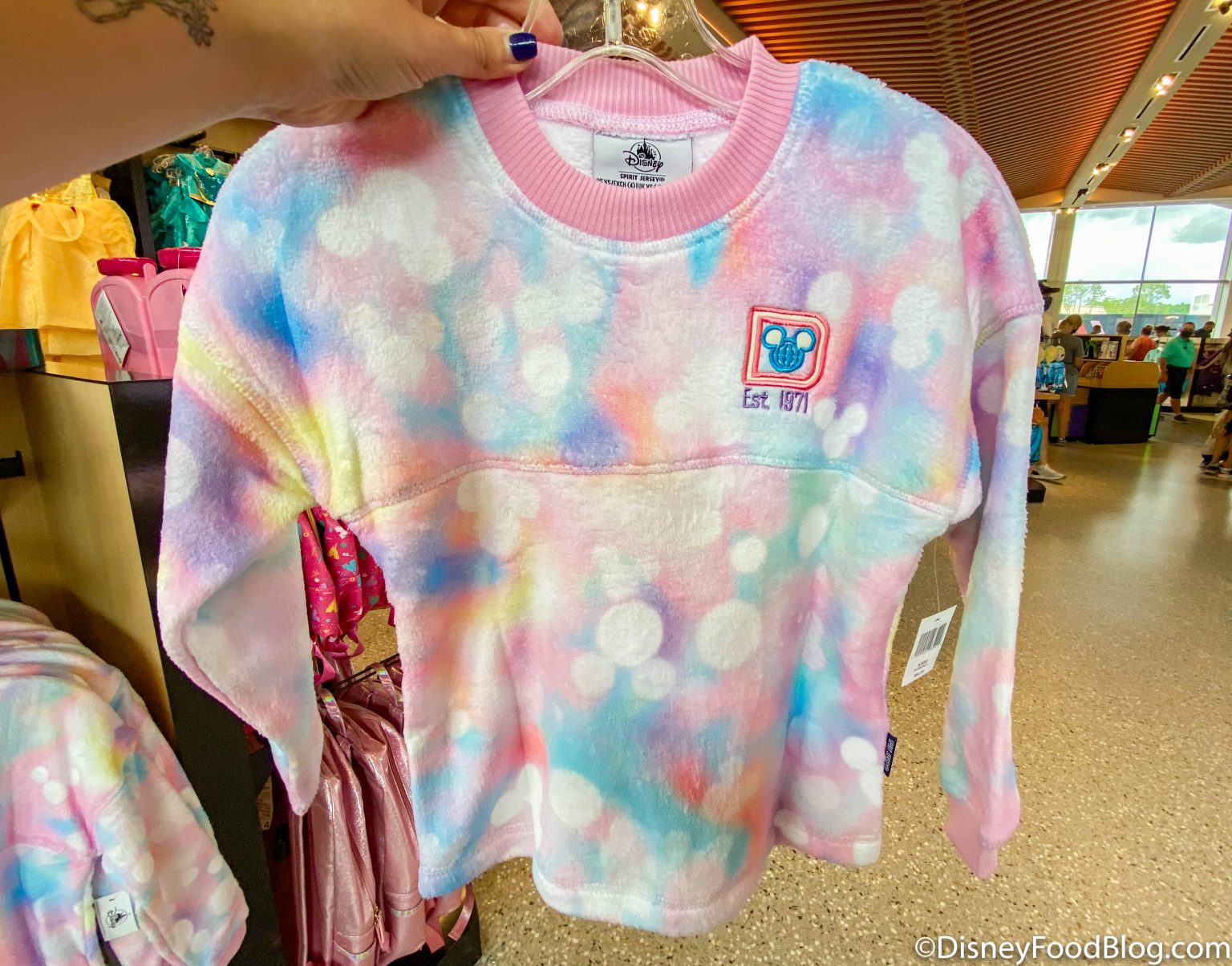 What's New in EPCOT: Something to Make You Smile, Fun Merchandise, and ...