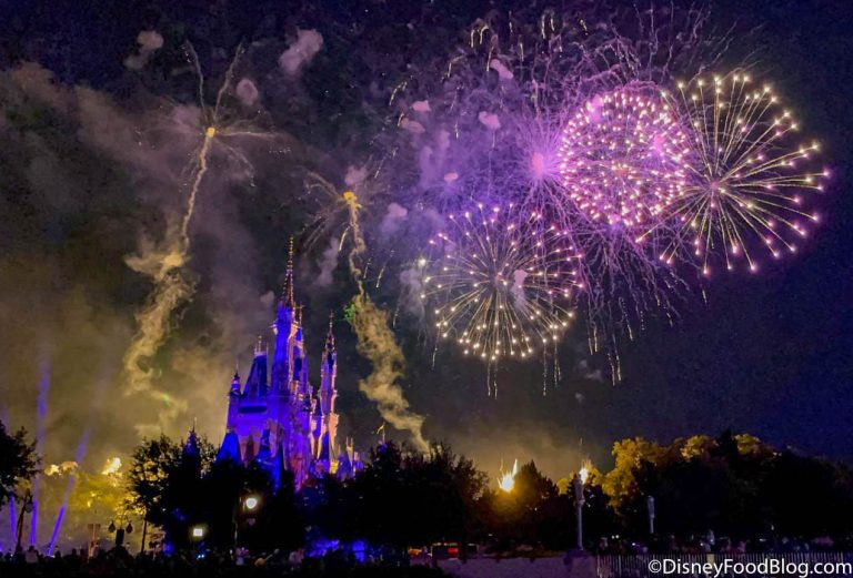 How Disney World Got 🎃 CHEATED 🎃 Out Of Halloween This Year | the ...