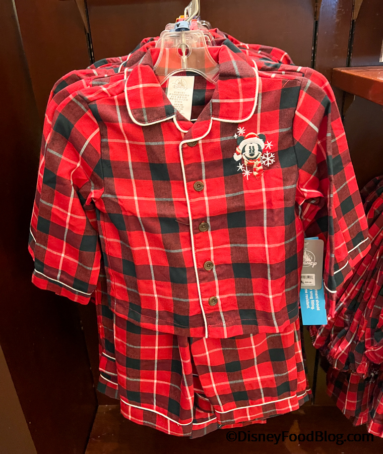 What's New at Disneyland Resort: A WEB Slingers Update, Pins, and TONS ...