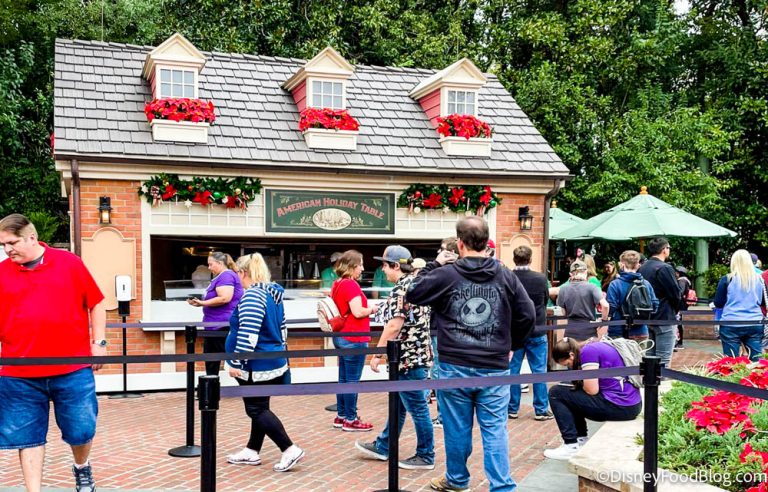 The Single BEST Snack at EPCOT's Festival of the Holidays, According to ...