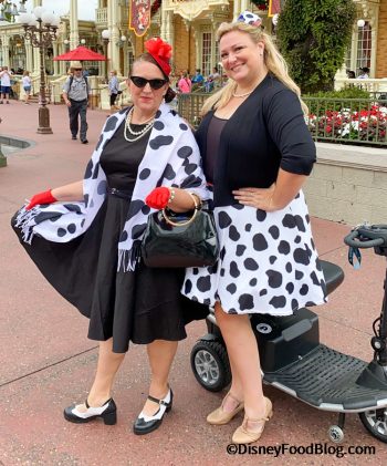 PHOTOS: See The AMAZING Outfits From Dapper Day in Disney World! | the ...