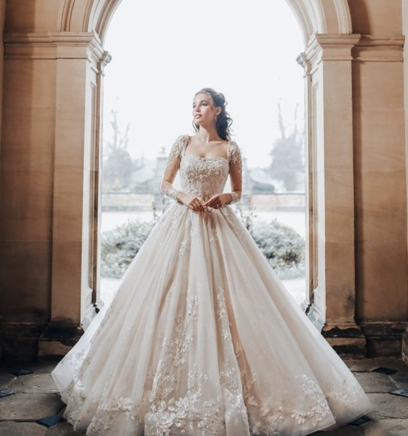 Okay This Might Just Be The Most Gorgeous Disney Wedding Dress We ve EVER SEEN Disney By Mark