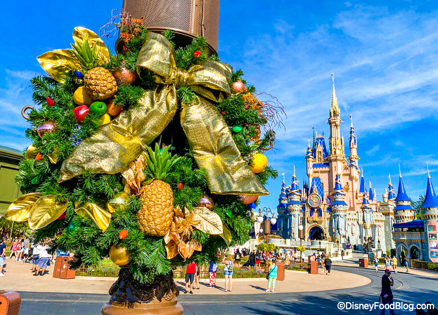 Christmas Disney World HD wallpaper