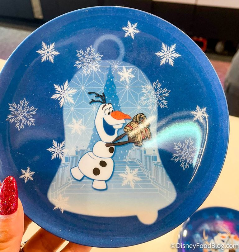 The Official Prizes for Olaf's Scavenger Hunt in EPCOT Have Finally