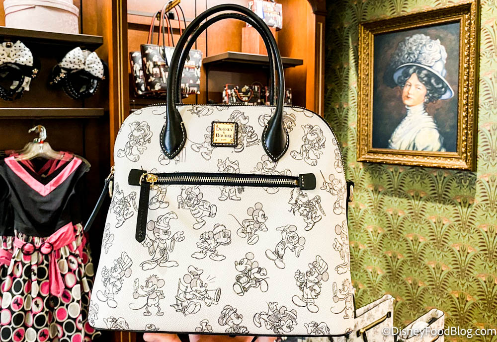 m.lovelywholesale.com wholesale-fashion+mickey+mouse+print+black+pu+backpack-g135425.html  | Bags, Disney purse, Disney handbags