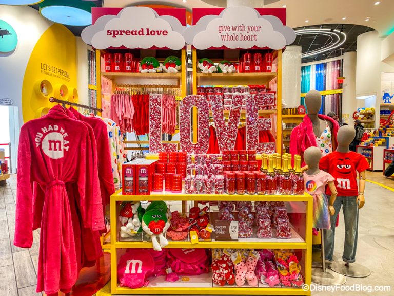 disney springs valentines day 2025