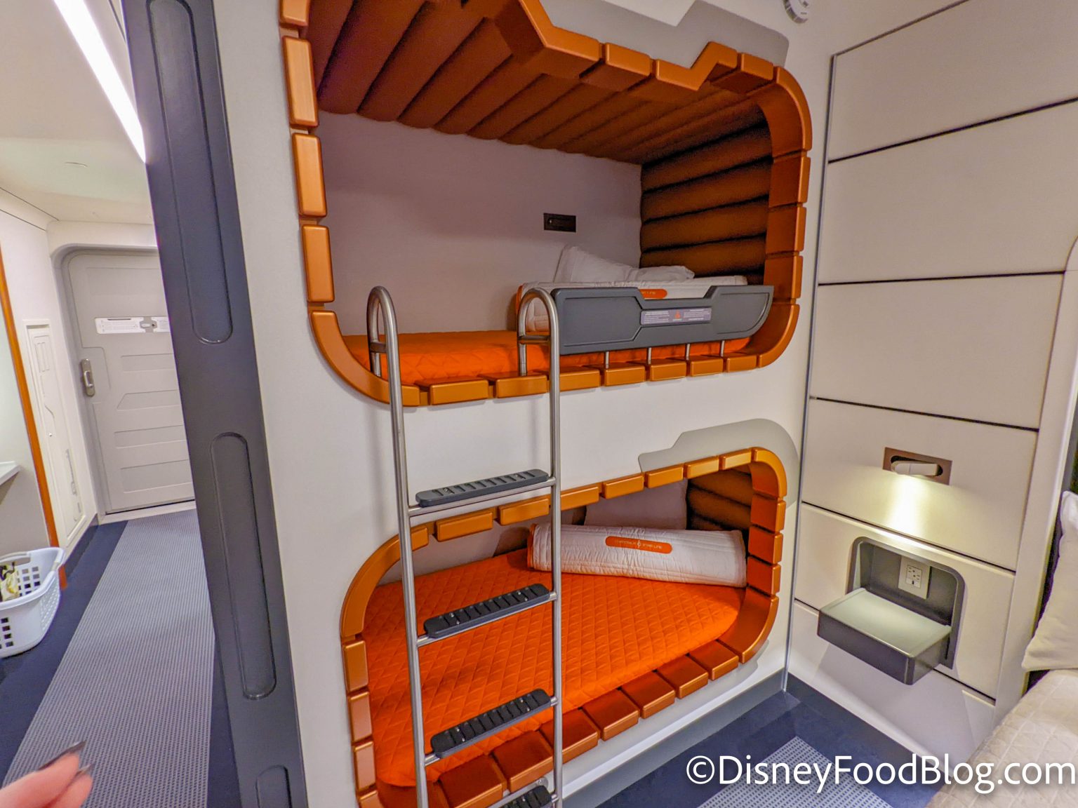 Read This Before You Shell Out $5,000 For Disney's Star Wars Hotel ...