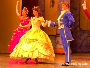 NEWS: Disney Reveals Who Is Playing Belle in Live 'Beauty and the Beast ...