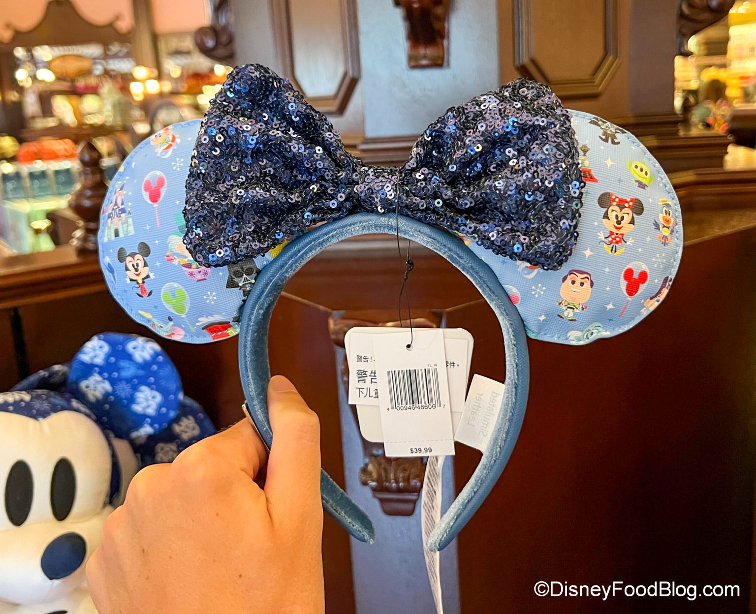 What's New at Disneyland Resort: A CHEESE Pickle Corn Dog, New Treats ...