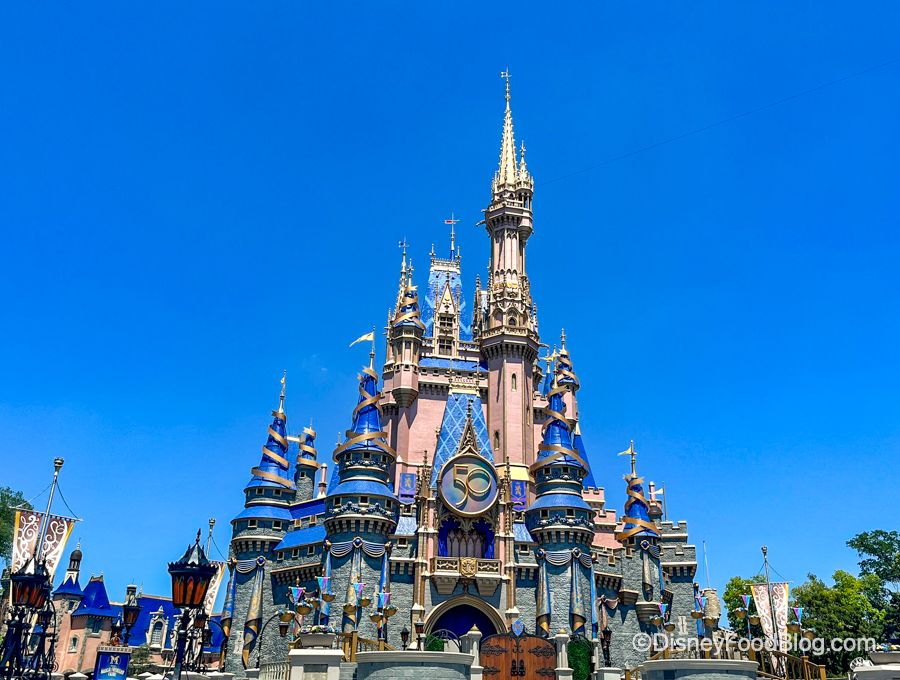 2022 Wdw Mk Magic Kingdom Cinderella Castle Atmos 2 1 