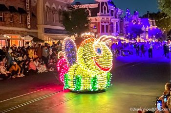 PHOTOS & VIDEOS: The Main Street Electrical Parade Is BACK in ...