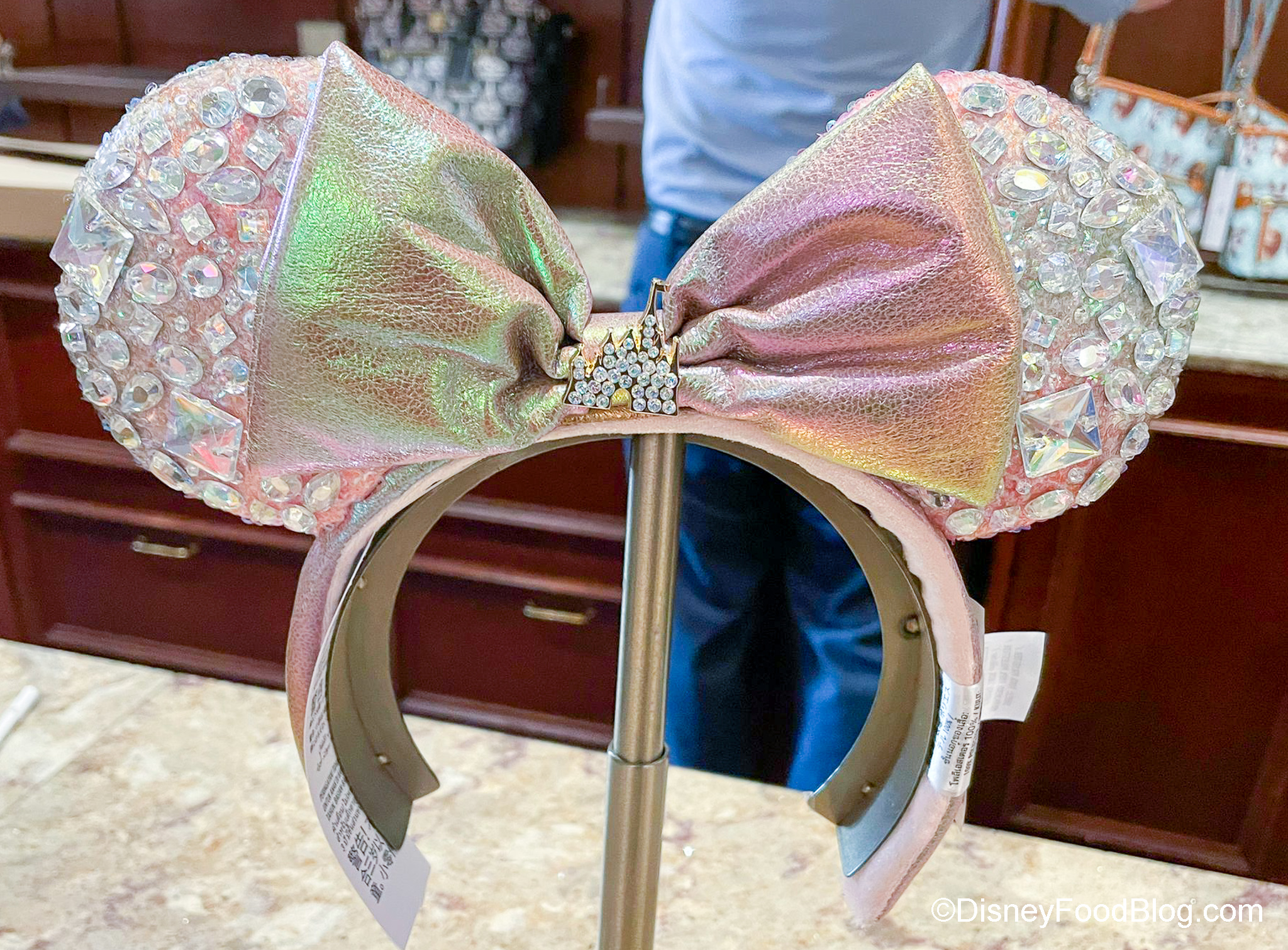 Hand make a pair of Minnie Ears with me for an order