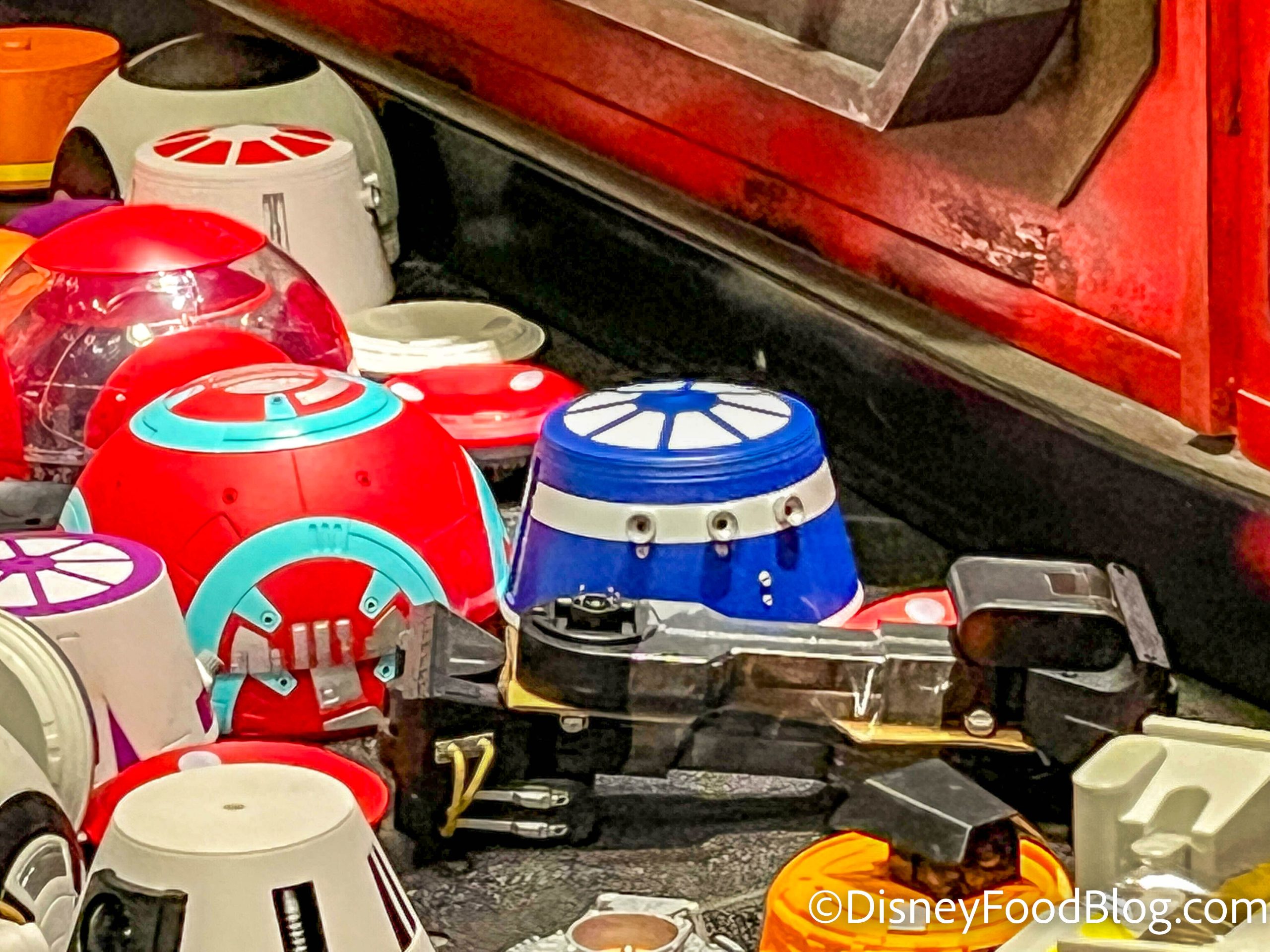 Droid Depot Salt & Pepper Shaker and Glassware Now Available at Disney's  Hollywood Studios - WDW News Today