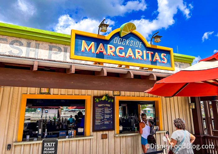 2022-wdw-ds-dockside-margaritas-700x495.