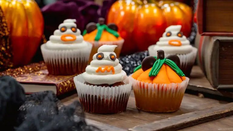 OVER 50 (!!) Halloween Treats Are Coming to Disneyland Soon | the ...