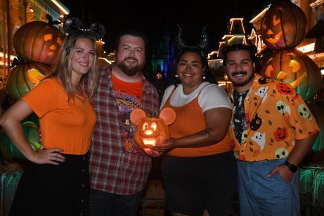 The EXCLUSIVE PhotoPass Magic Shots You Can Get at Mickey's Not-So ...