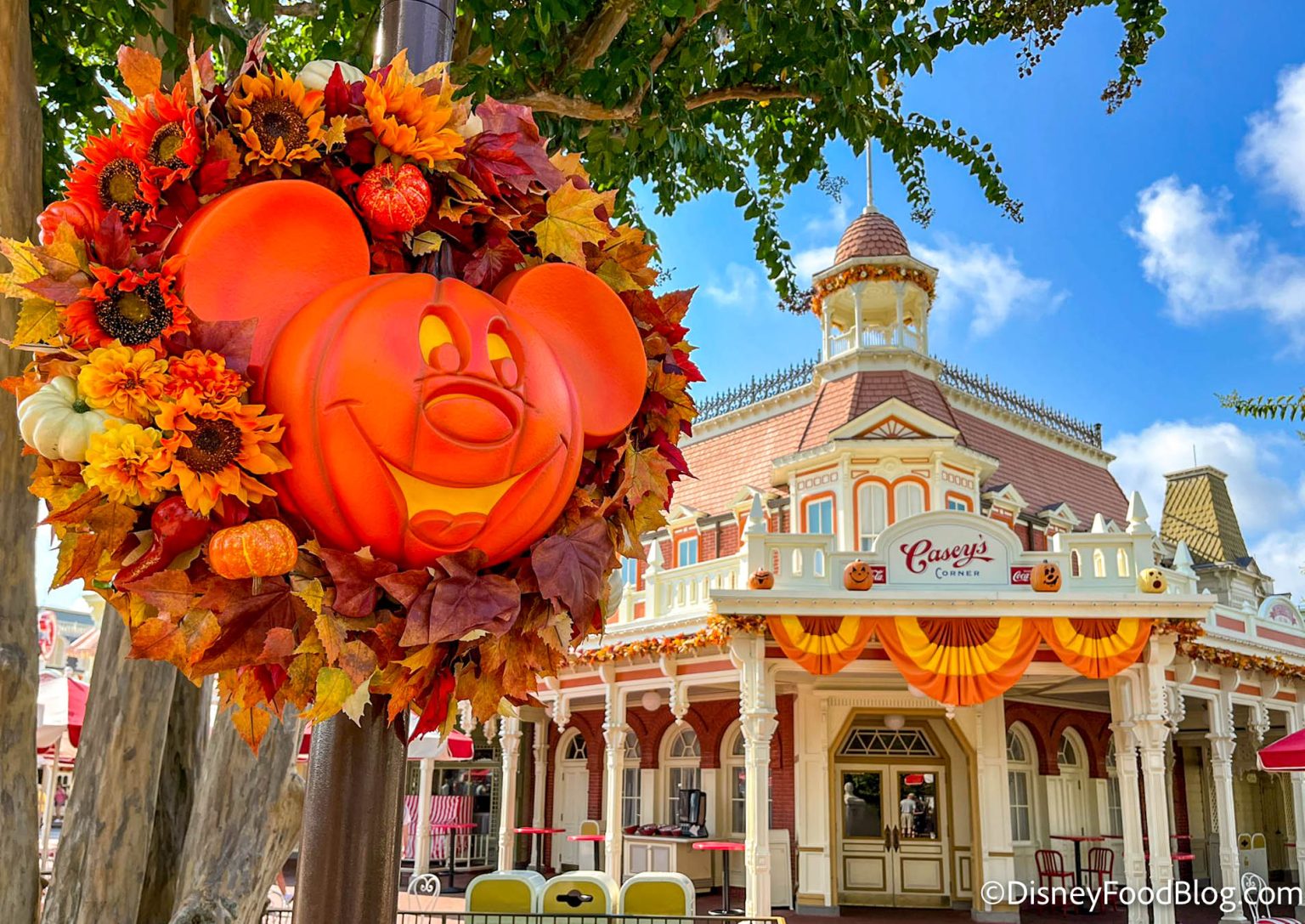 FULL LIST of Halloween Treats Coming to Magic Kingdom the disney food