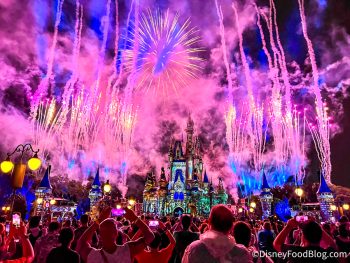 Mickey's Not-So-Scary Halloween Party in Disney World's Magic Kingdom ...