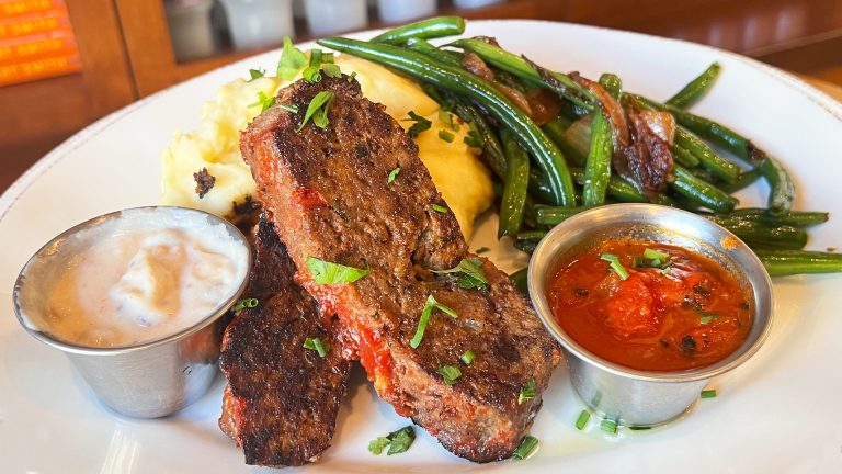 Special Dish Now Available At Homecomin In Disney Springs But It Won   Wdw 2022 Disney Springs Chef Art Smiths Homecomin Weekend Special Capital Meatloaf 768x432 