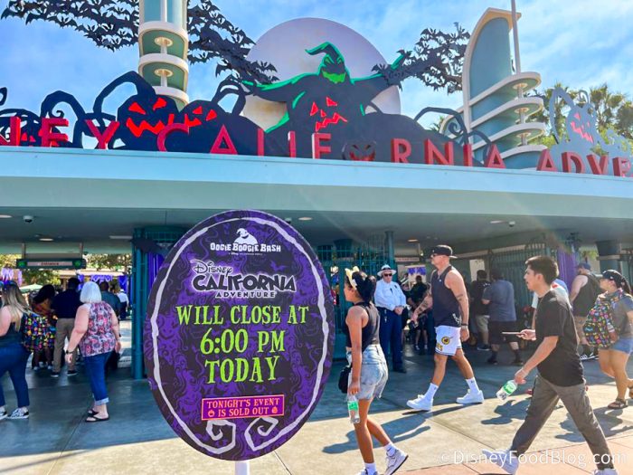What SOLD OUT Crowds Look Like at Oogie Boogie Bash in Disneyland