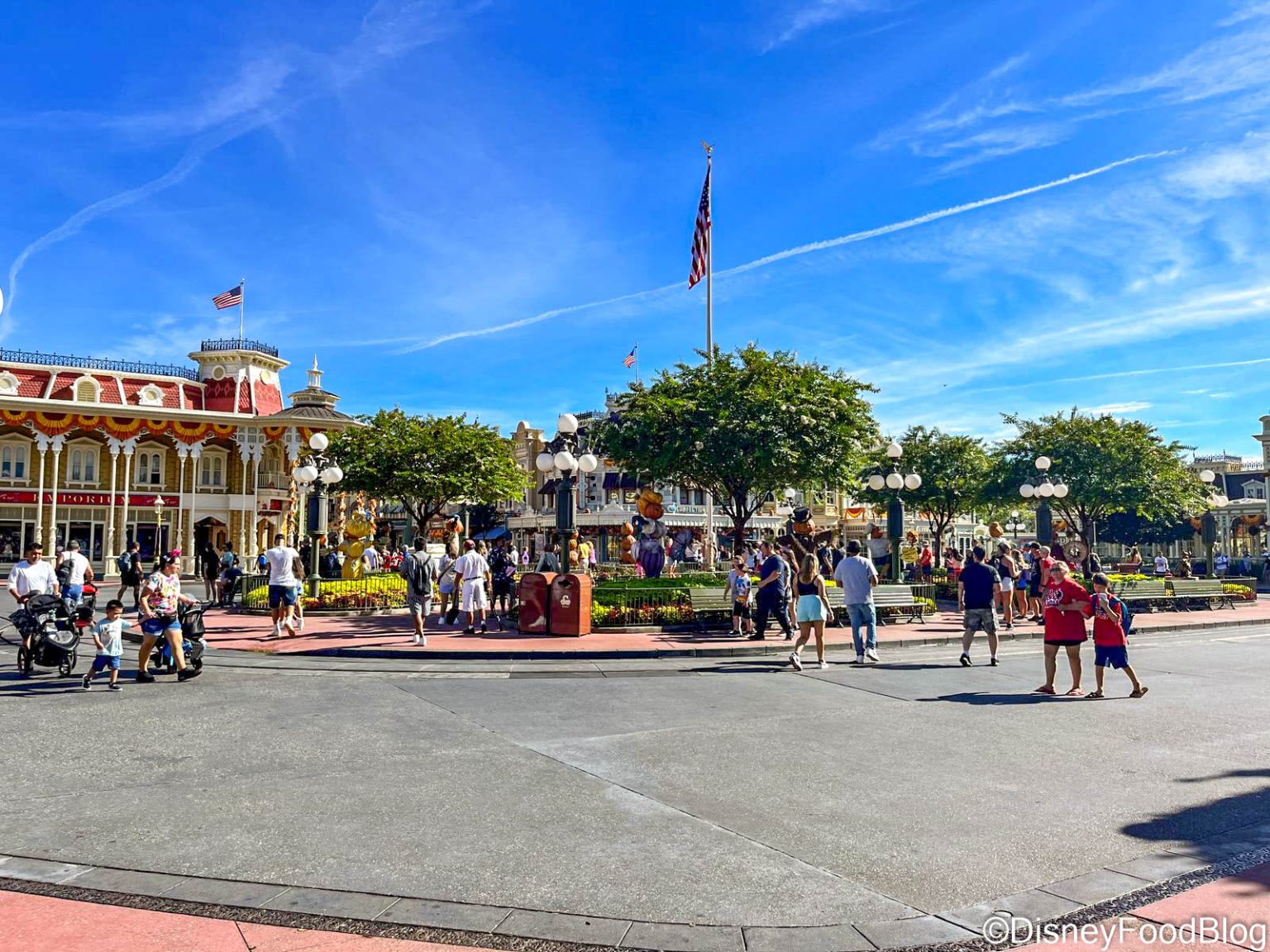 CROWD UPDATE How Busy Is Disney World on Labor Day Weekend? the