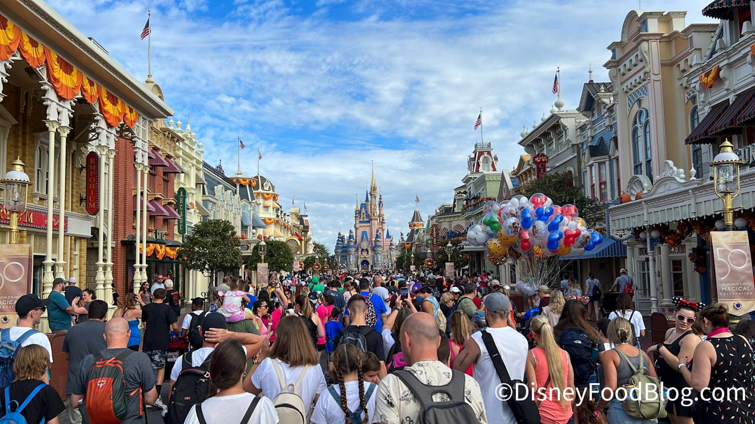 5 Places to Escape in Magic Kingdom When Your Anxiety Is Through the ...