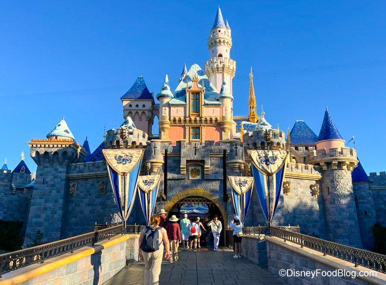 Disneyland's FAMOUS Candy Canes Are Coming Back SOON | the disney food blog