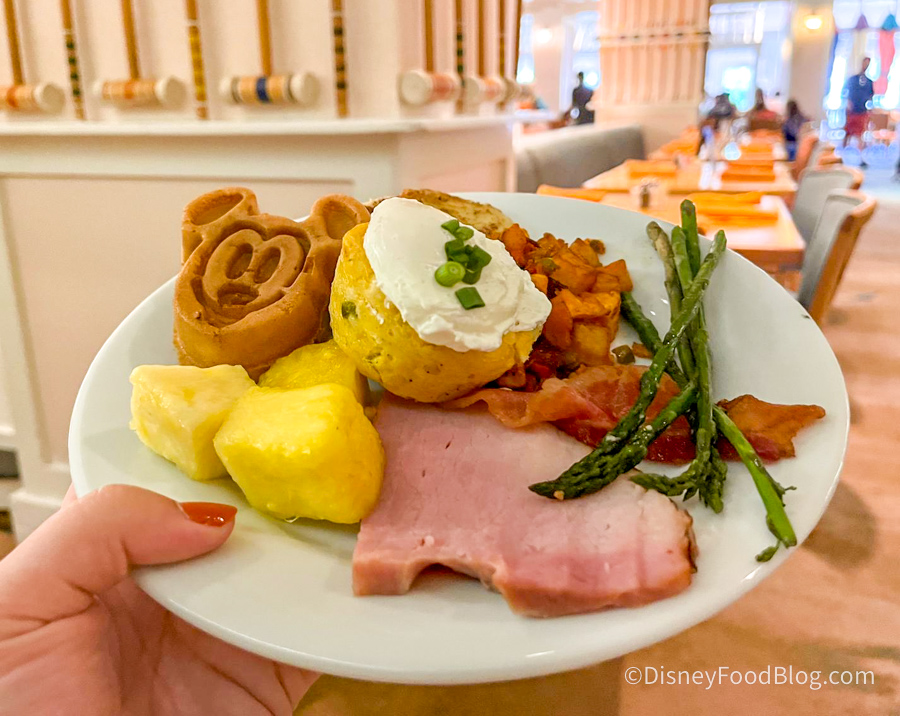 No Lie…We May Have Found the Perfect Disney World Lunch